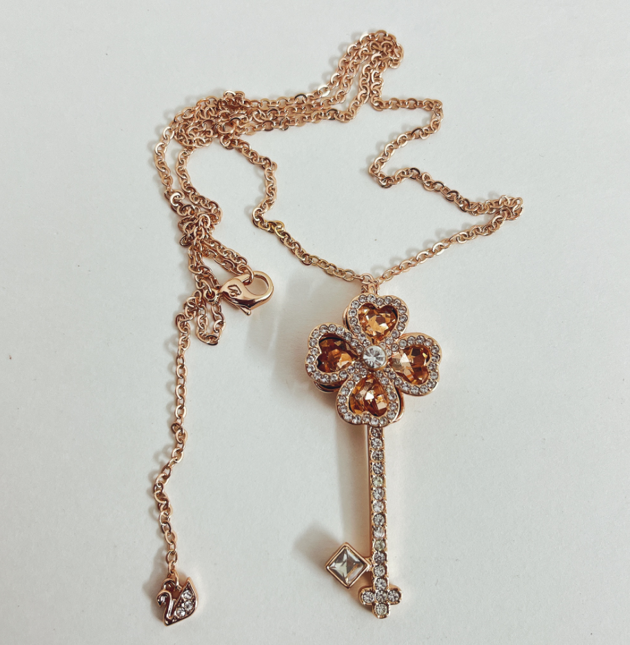 Collar Swarovski Llave Trébol Cristales Champán