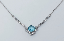 Collar Halo Cristal Azul Cuadrado Tono Rodio