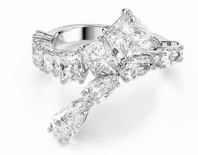 Anillo Swarovski Cascada Princesa y Pera Unitalla