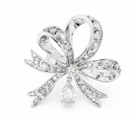 Anillo lazo pavé con cristal pera colgante rodio
