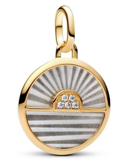 [763859C01] Charm Medallón Horizonte Rayas Bañado Dorado