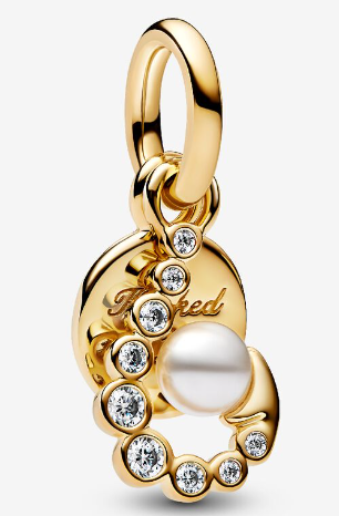 [763891C01] Charm Adored Perla y Circonias Bañado Dorado