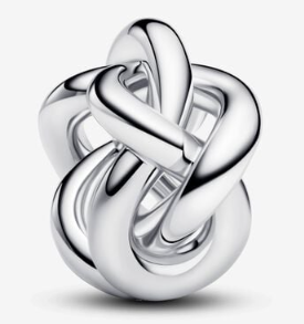 Charm nudo entrelazado pulido