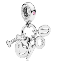 [P53] Charm colgante letras y corazón calado Pandora