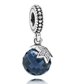 Charm colgante piedra azul facetada y estrella