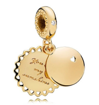 Charm colgante You're My Sunshine baño dorado Pandora