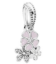 Charm colgante flores rosa y circonias racimo