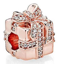 Charm caja de regalo baño oro rosa con lazo pavé Pandora