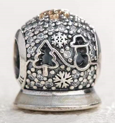 Charm invierno muñeco de nieve y copos pavé Pandora
