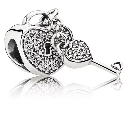 Charm candado corazón con llave pavé