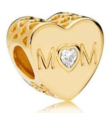Charm corazón Mom circonia baño dorado