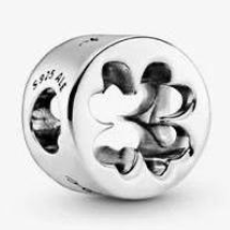 Charm Pandora trébol calado plata