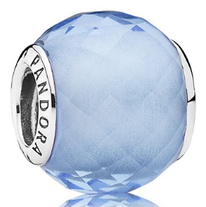 Charm Pandora bola cristal facetado azul cielo
