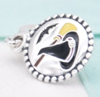 Charm colgante Pandora tucán esmalte negro y amarillo