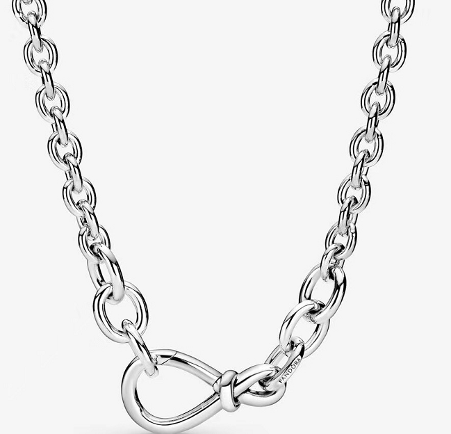 Collar Pandora cadena gruesa con broche nudo