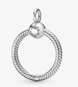 [N42] Collar Pandora Aro Texturizado con Dije Logo Plata