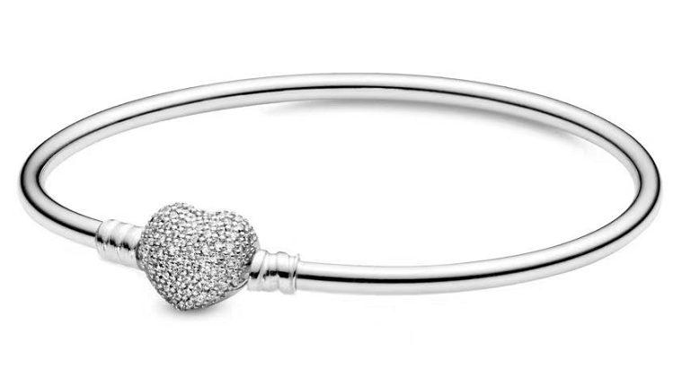 Brazalete rígido Pandora corazón pavé grande