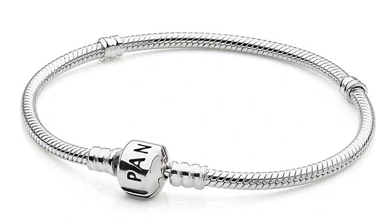 [B65] Brazalete Pandora Moments cadena serpiente plata