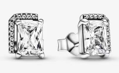 Aretes Pandora rectángulo circonia pavé lateral plata