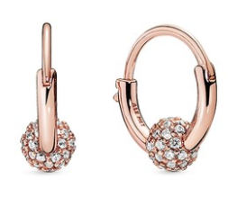 Aretes Pandora aro con bola pavé baño oro rosa