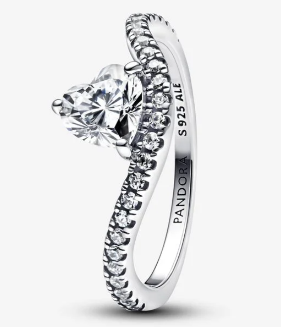 Anillo Pandora solitario corazón circonia banda curva pavé