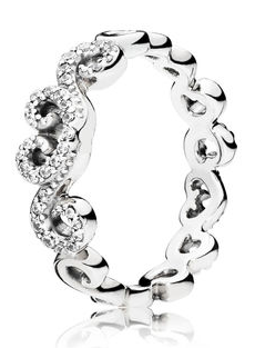 Anillo Pandora Corazones Alternados Pavé