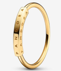 Anillo Pandora Signature placa logo dorado