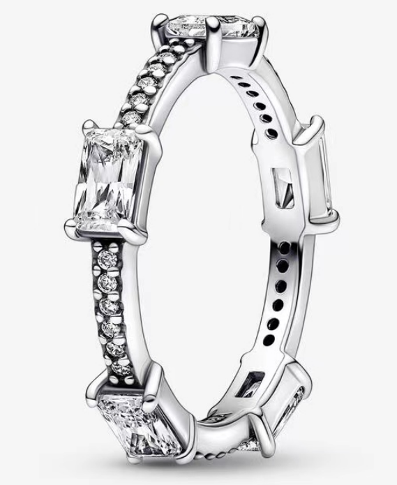 Anillo Pandora eternity piedras rectangulares circonia plata