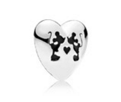 [796347EN16] Charm corazón Mickey y Minnie esmalte negro Pandora
